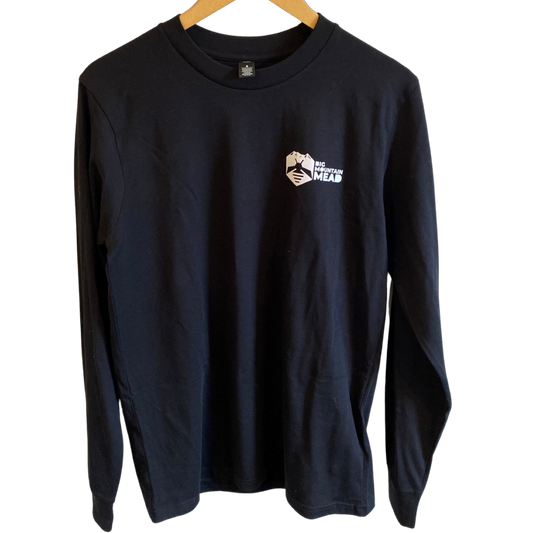 Big Mountain Mead Long Sleeved Tee in black - front